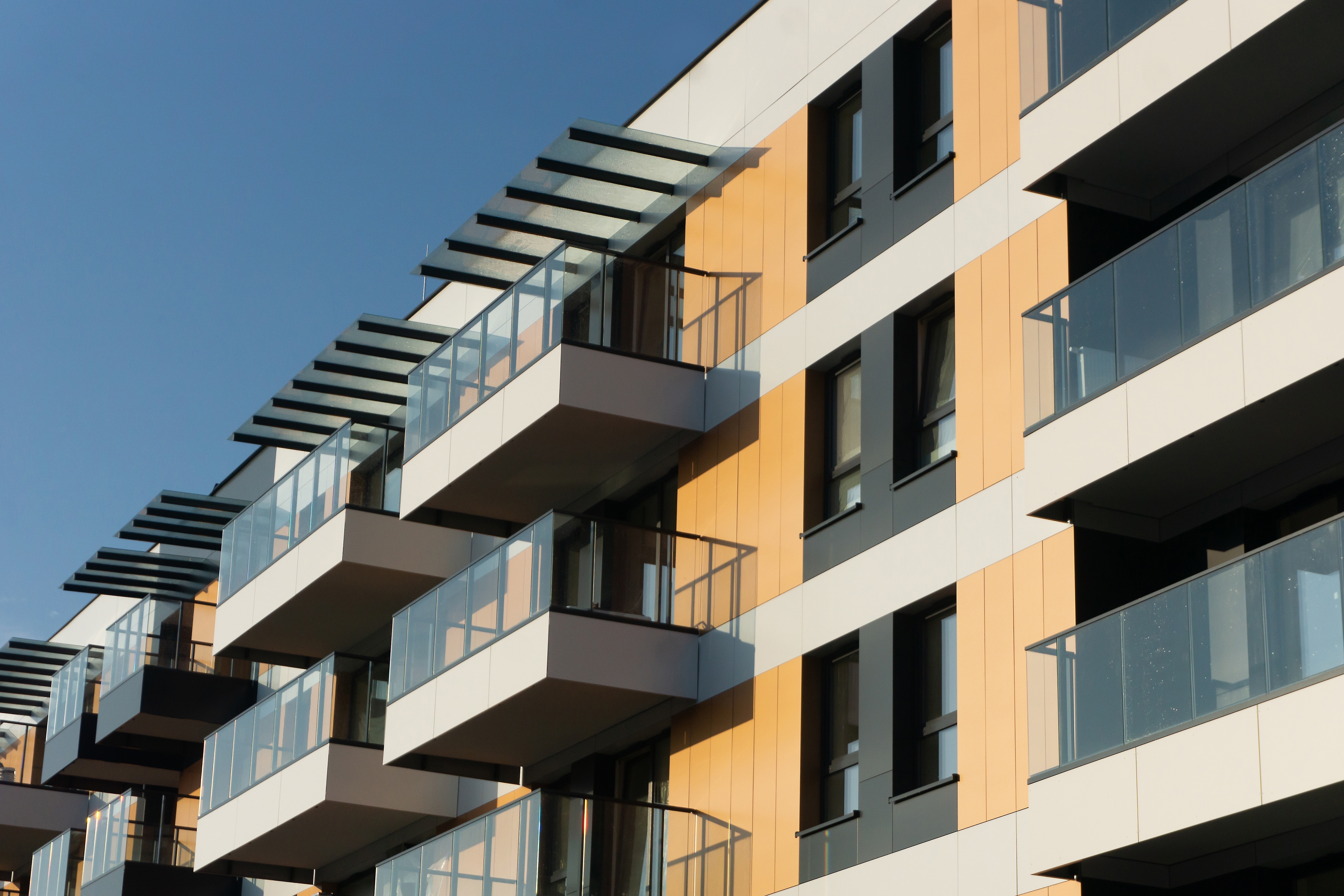 Greek Property Market: Older Homes Dominated Sales in 2025 📊🏡's photo